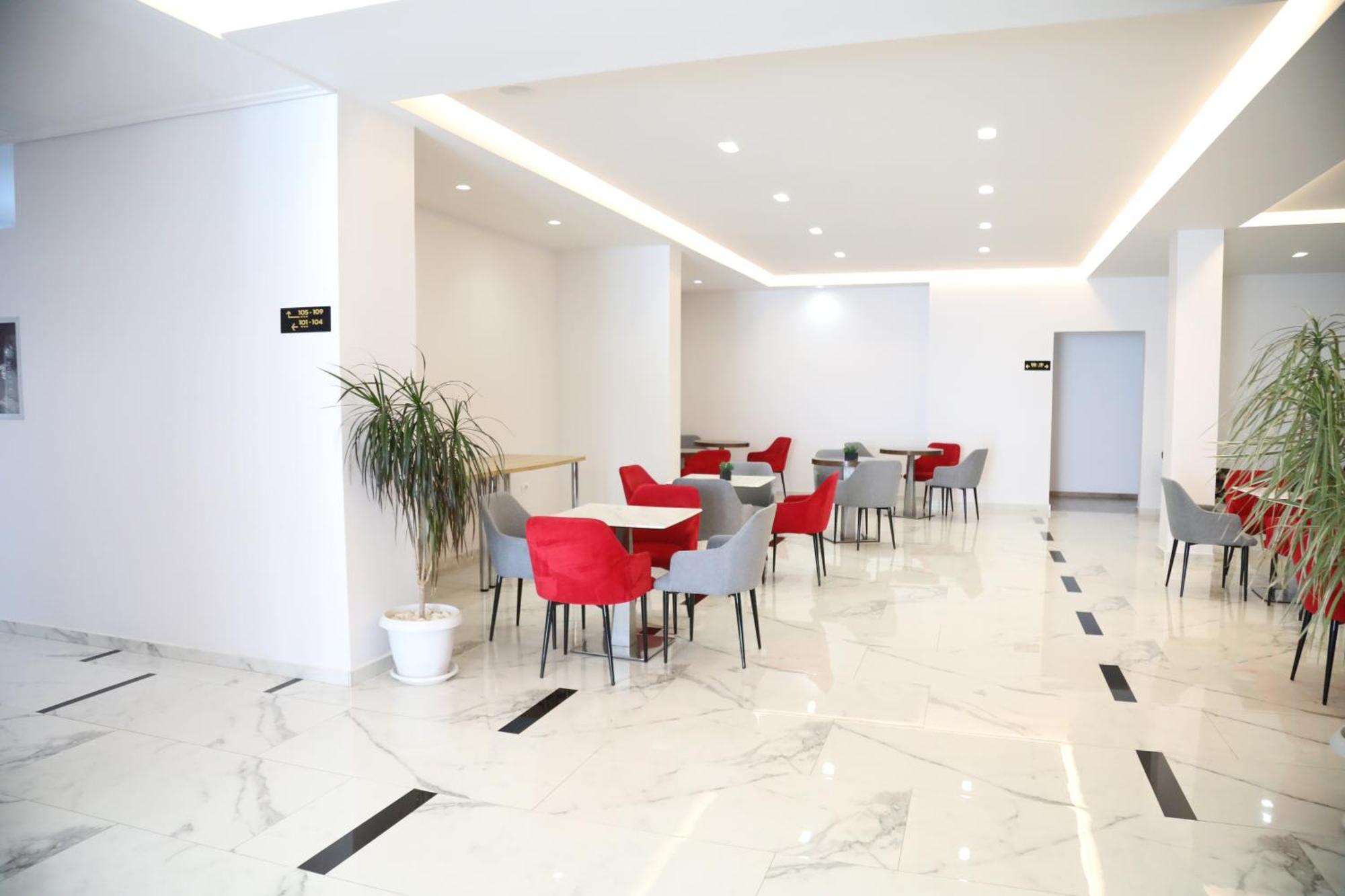 Relax Mea Hotel Sarande Exterior photo