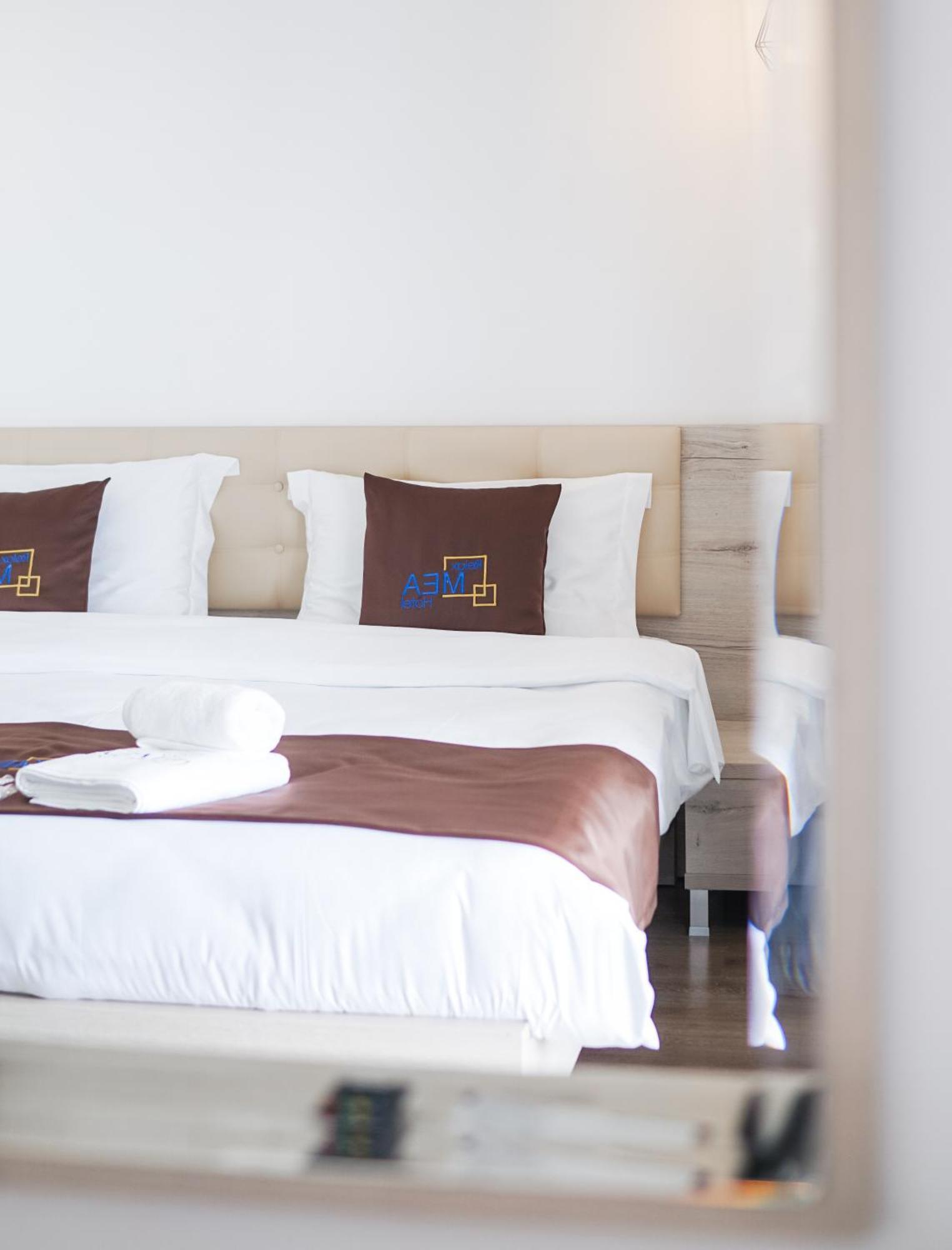Relax Mea Hotel Sarande Exterior photo