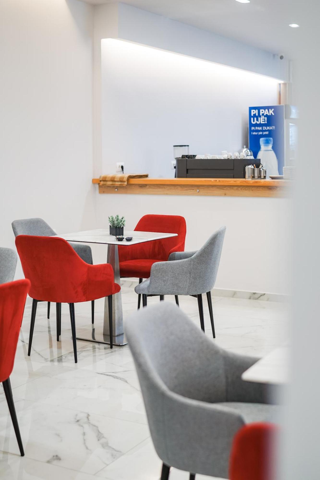 Relax Mea Hotel Sarande Exterior photo