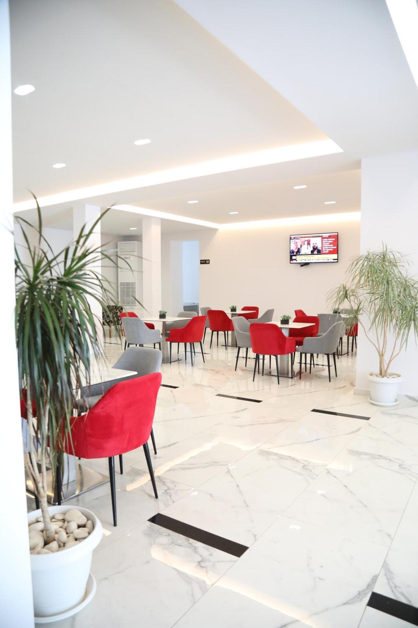 Relax Mea Hotel Sarande Exterior photo